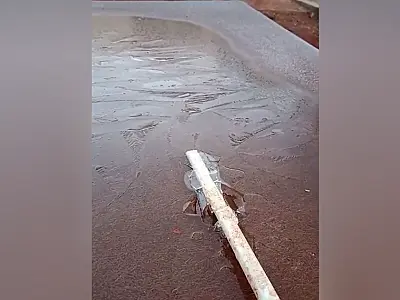 Frio da madrugada chegou a congelar água em Dourados