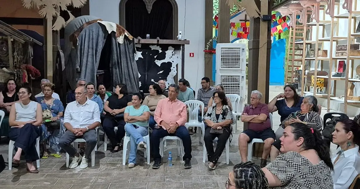 Saberes e Sabores locais marcam a segunda noite da Semana Mundial do Turismo em Corumbá