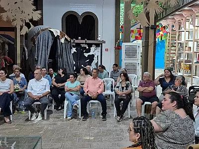 Saberes e Sabores locais marcam a segunda noite da Semana Mundial do Turismo em Corumbá