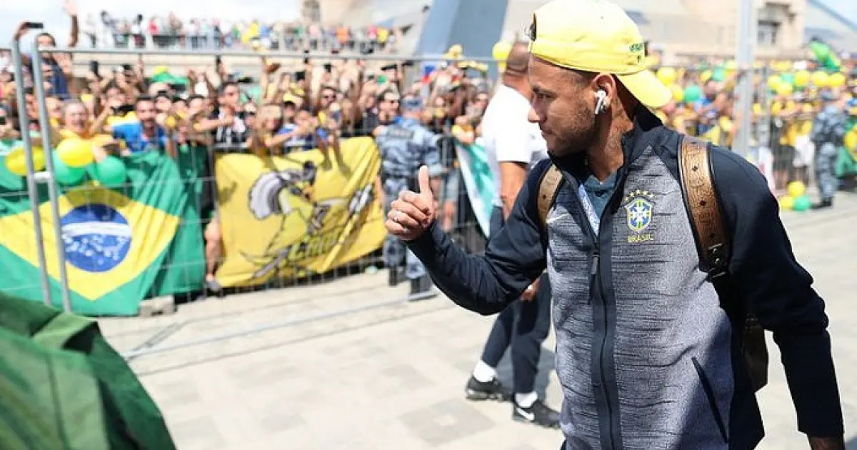 Seleção Brasileira já está em Kazan para o jogo contra a Bélgica