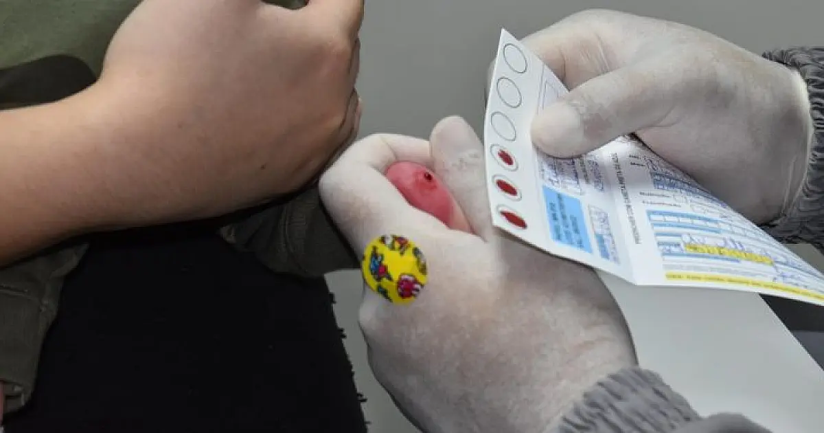 Retrospectiva 2025: Triagem neonatal avançou em MS com teste do pezinho ampliado