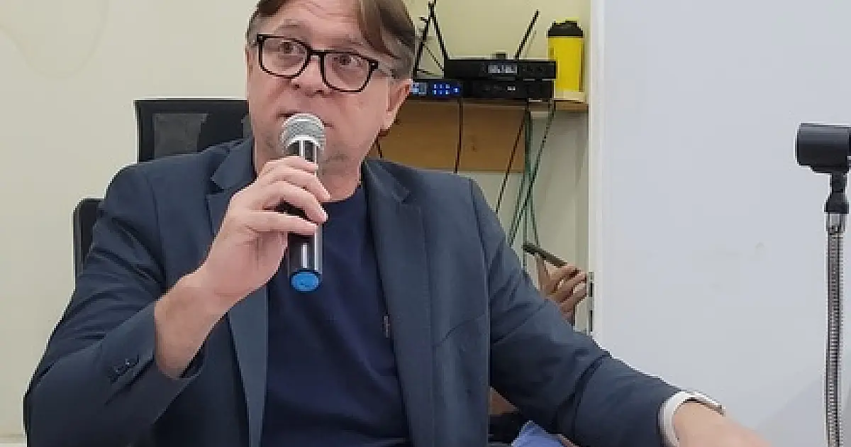 Samyr pede construção de mais banheiros no terminal da Antônio Maria Coelho