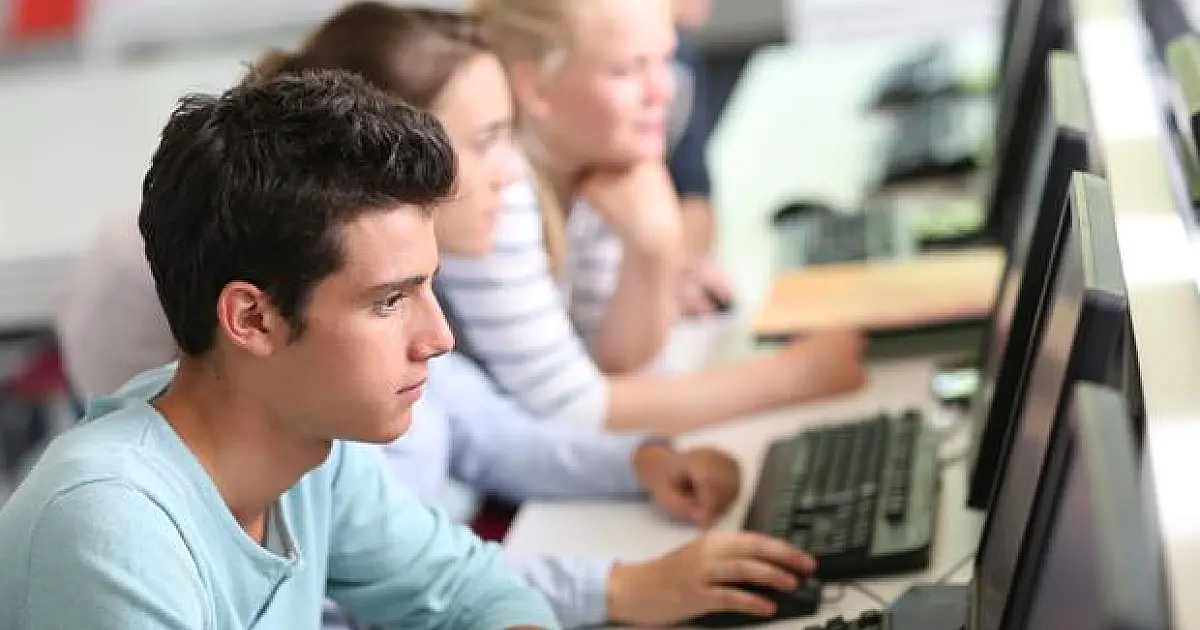 Nos trâmites judiciais