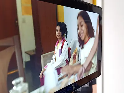 Jovens vivenciam cinema na prática com curso gratuito de audiovisual em Corumbá