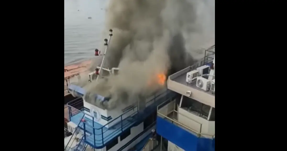 Fagulha de solda provoca incêndio em embarcação da PMA