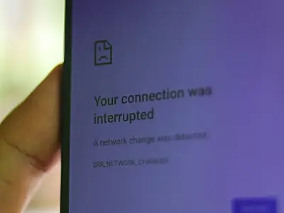 Problema na Cloudflare provoca queda global de sites e aplicativos