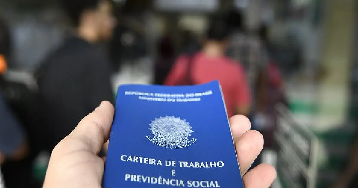 Desemprego recua para 6,2% em maio, o menor para o período desde 2012