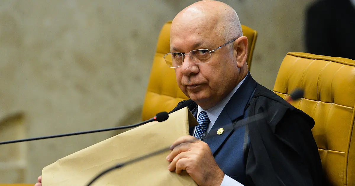 Filho de Teori confirma que ministro estava em avião que caiu em Paraty