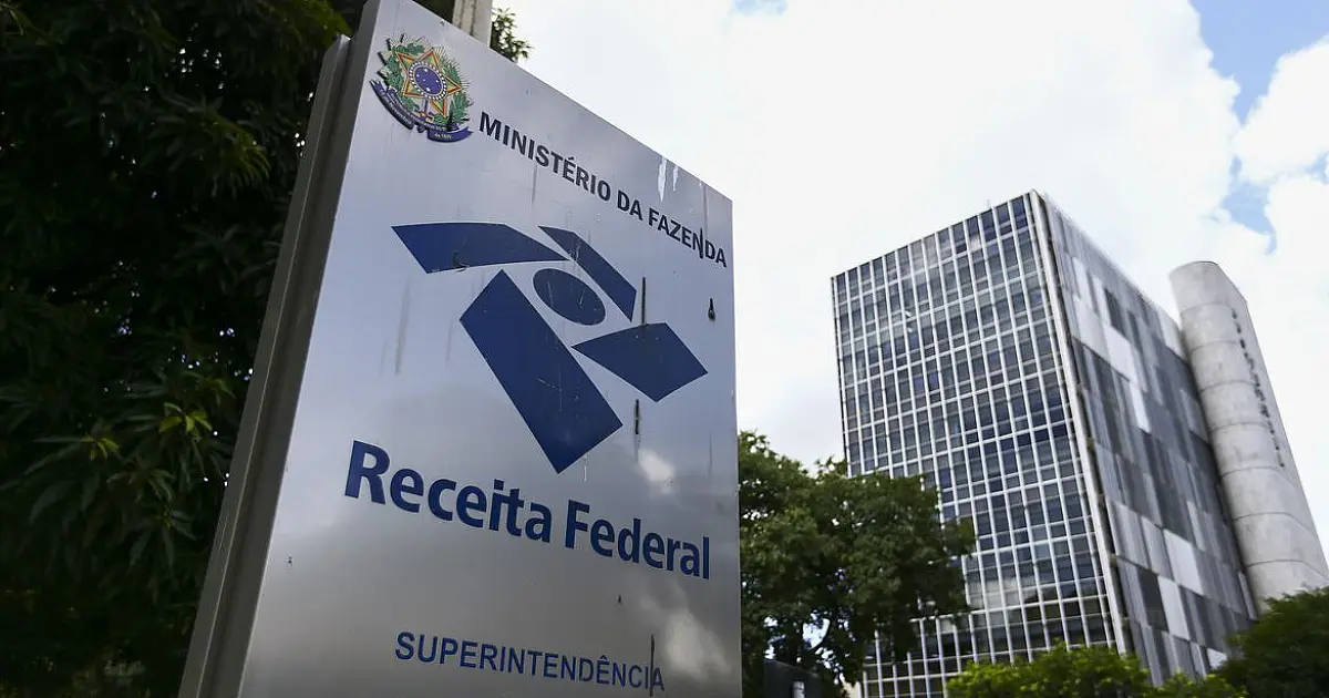 Receita libera consulta a segundo lote de restituição do IR