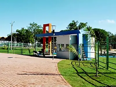 Elinho pede reabertura da Praça SESI Pantanal no Bairro Maria Leite