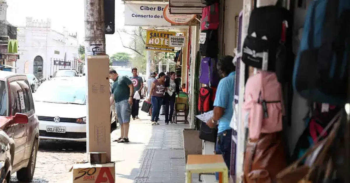 Queda no consumo marca dia dos Pais em Corumbá e Ladário