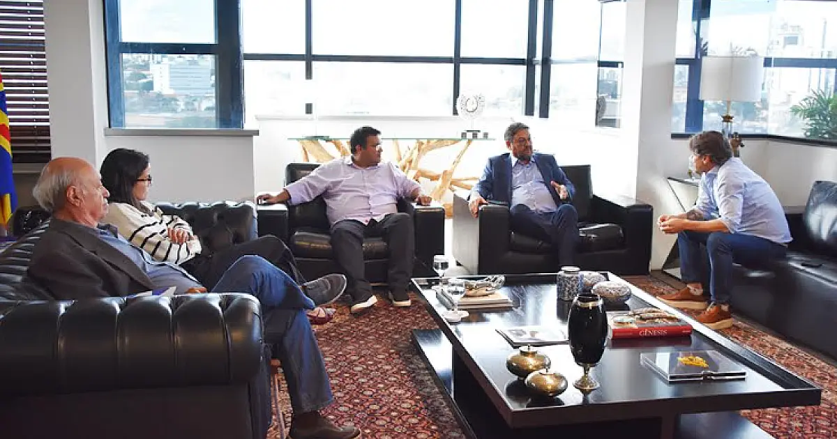 Corumbá e Fiems alinham ações para impulsionar setor industrial no município