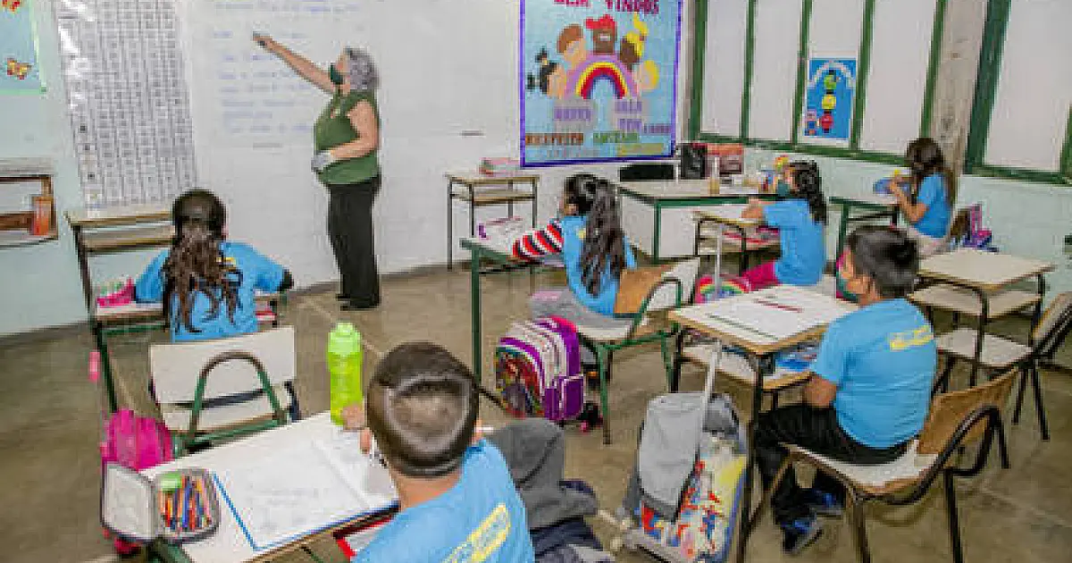 Município sanciona reajuste de 6,42% para os professores da Reme