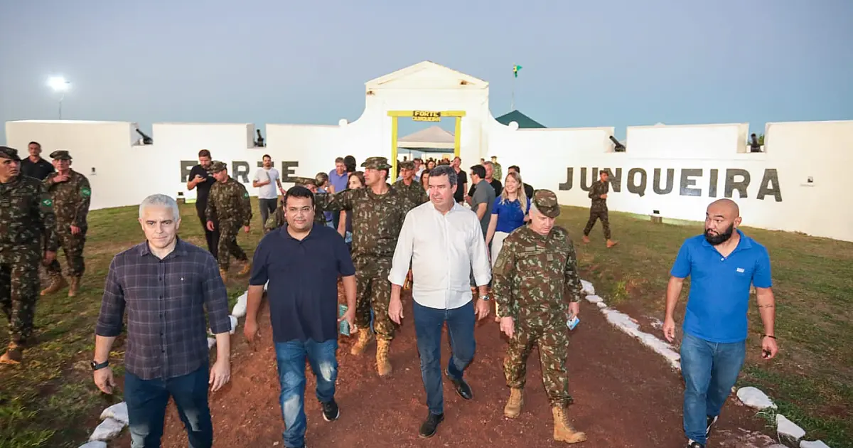 Em passagem por Corumbá, governador visitou Forte Junqueira e Moinho Cultural
