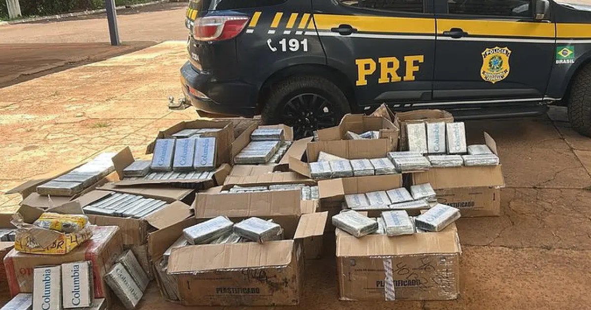 PRF apreende mais de 600 quilos de cocaína escondidos em carga de minério