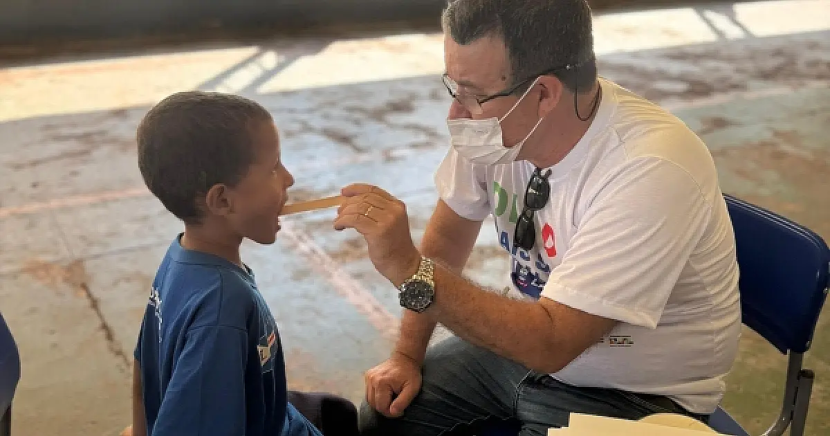 Mais de 800 atendimentos odontológicos são realizados no Dia D em Ladário