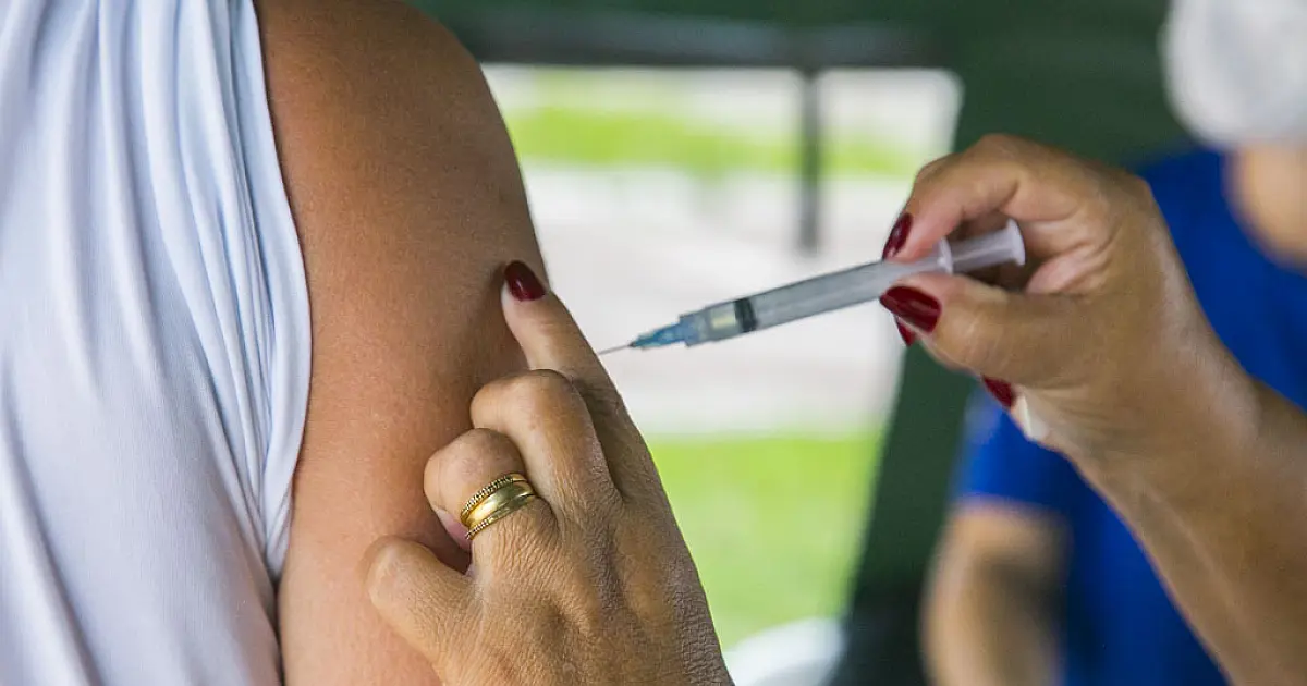 Prefeitura divulga cronograma de rotina das salas de vacina até sexta-feira, 26