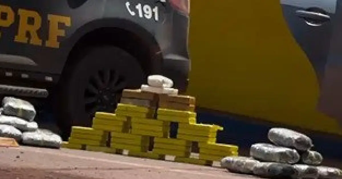 Carro que saiu de Corumbá é flagrado com mais de 50 kg de drogas