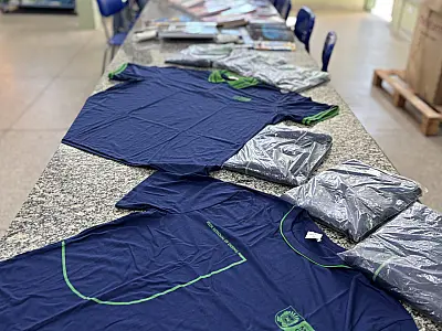 Governo de MS paga R$ 3,1 milhões por 80 mil uniformes escolares