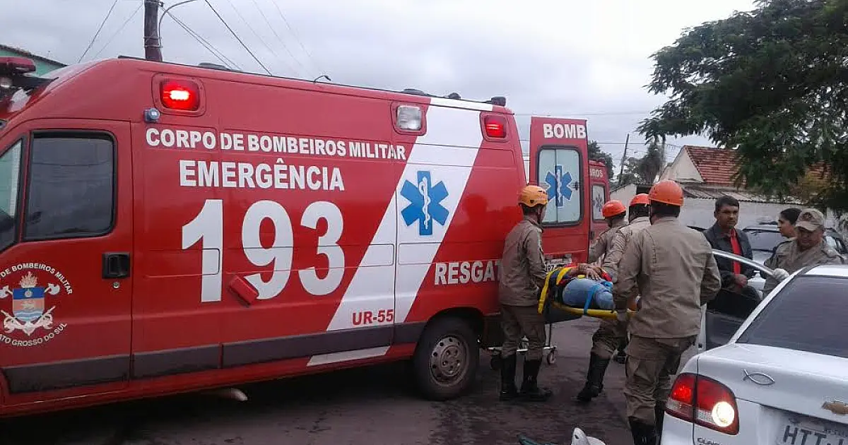 Colisão entre carros faz duas vítimas na Cáceres