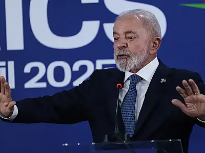 Lula diz que Brics seguirá discutindo alternativas ao dólar