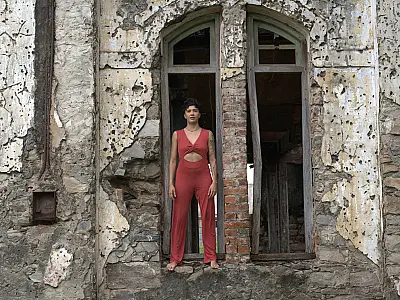 Passeio a Corumbá inspirou artista em obra audiovisual que mistura poesia e dança