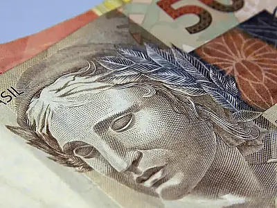 Caixa libera abono salarial para nascidos em fevereiro