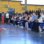 Mais de 44 mil uniformes começam a ser entregues aos alunos da REME