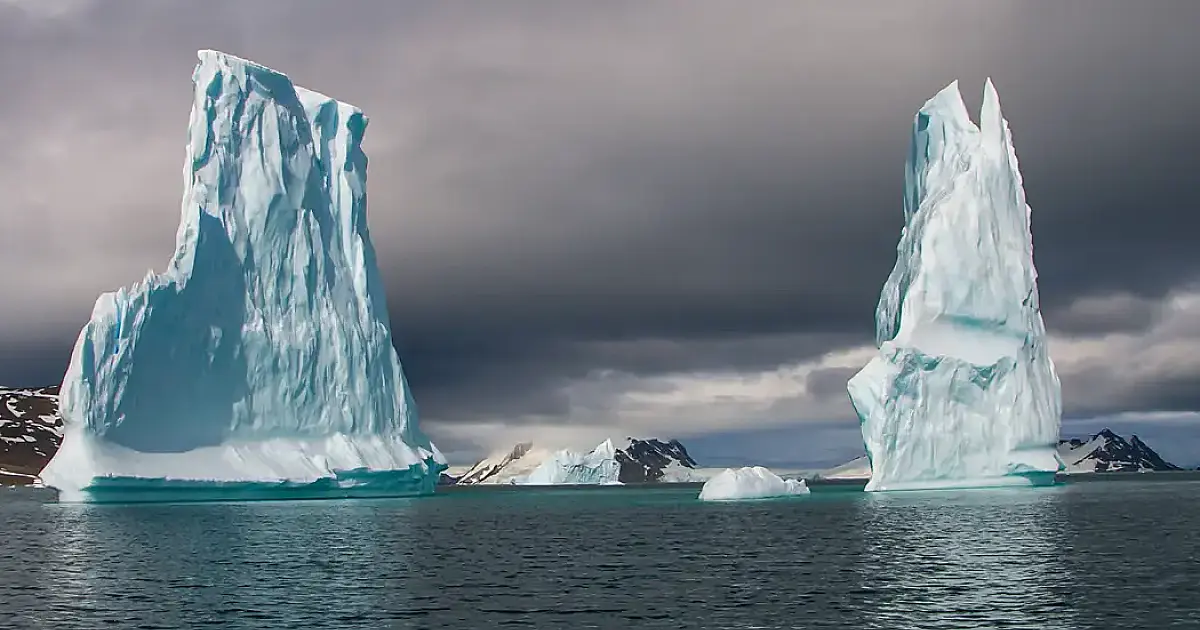 Estudo brasileiro alerta para degelo acelerado nas calotas polares
