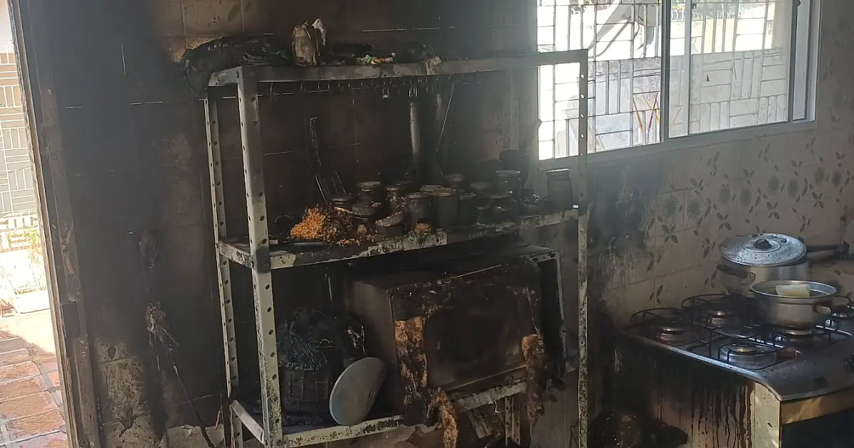 Air fryer pega fogo e causa incêndio em cozinha de casa no centro