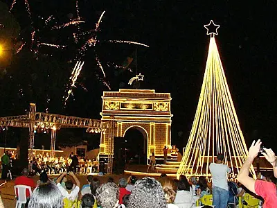 Ladário abre o Natal com noite de programação especial neste sábado (13)