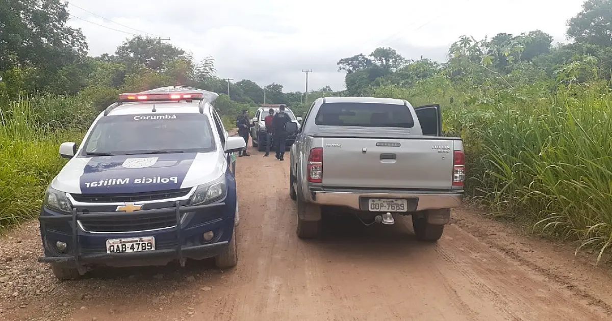 Ladrões invadem salão de festa, roubam caminhonete e deixam proprietário amarrado