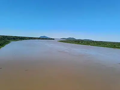Chuvas recentes ajudam na recuperação do rio Paraguai