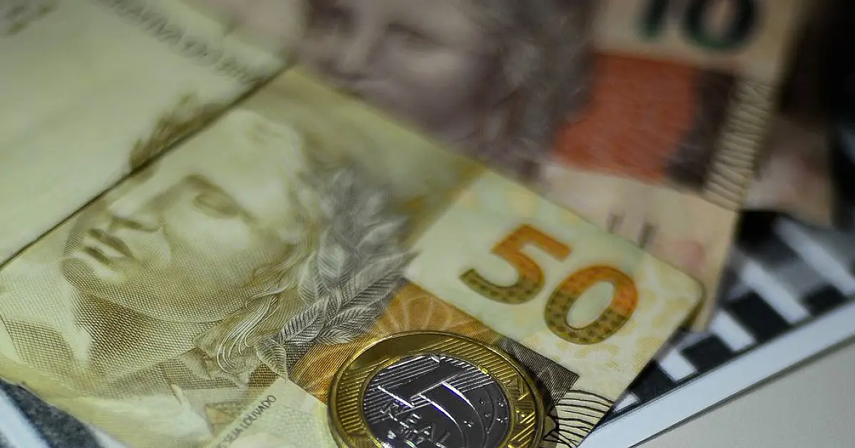 Caixa paga hoje Auxílio Brasil a cadastrados com NIS final 4