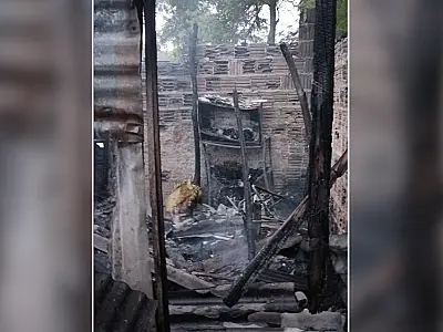 Incêndio em residência mobiliza Bombeiros na madrugada