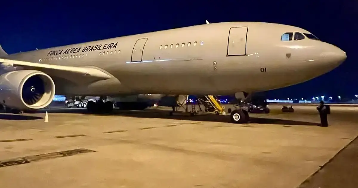 Voo da FAB para repatriação de brasileiros decola de Lisboa
