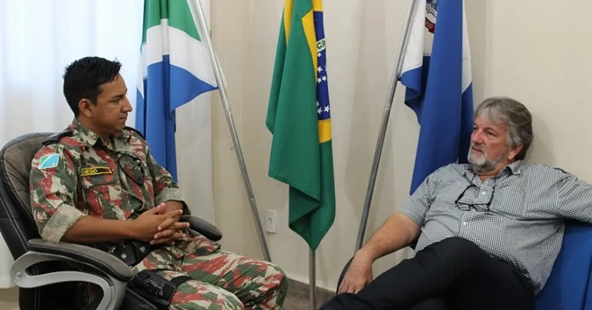 Ruso  firma parceria com PMA  em prol do meio ambiente