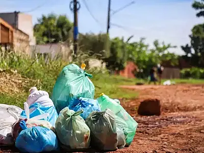IBGE aponta 51 mil casas sem água e 213 mil sem coleta de lixo em MS