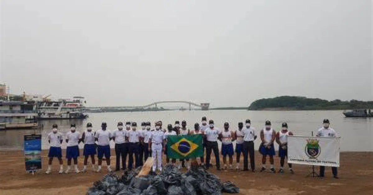 Limpeza e lixeiras na prainha do Porto Geral são solicitadas na Câmara