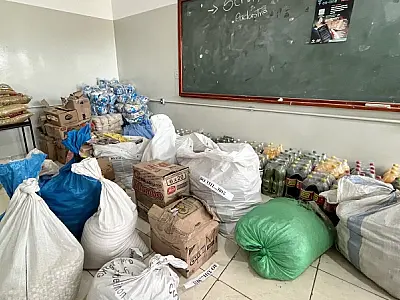 Ladário recebe doação de alimentos da Receita Federal para ações sociais