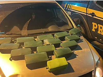 Homem que traficava escondido da esposa é preso com 16 kg de pasta base