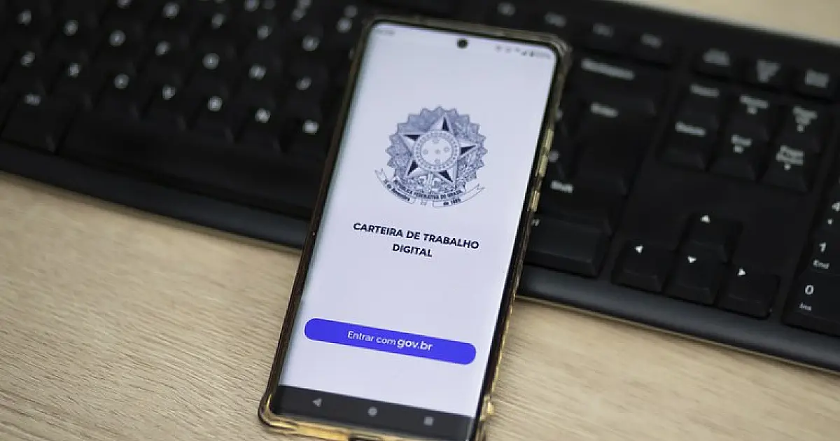 Taxa de desemprego cai para 5,4%, a menor desde 2012