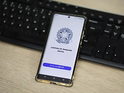 Taxa de desemprego cai para 5,4%, a menor desde 2012