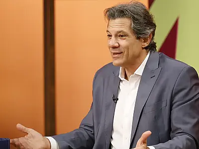 Governo prepara MP para recalibrar IOF e aumentar arrecadação