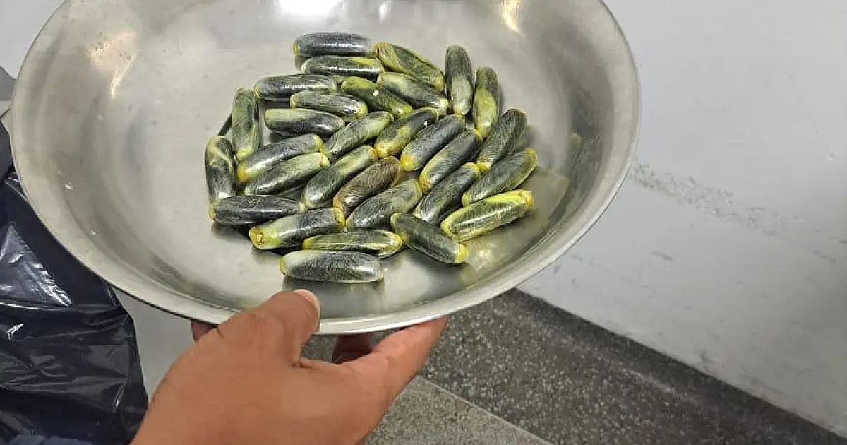 Boliviano é preso em Corumbá após expelir cápsulas de cocaína na UPA