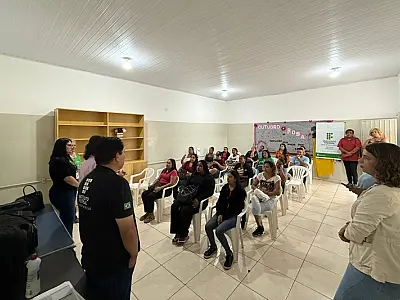 Curso de cabeleireiro vira oportunidade de renda e autonomia em Ladário