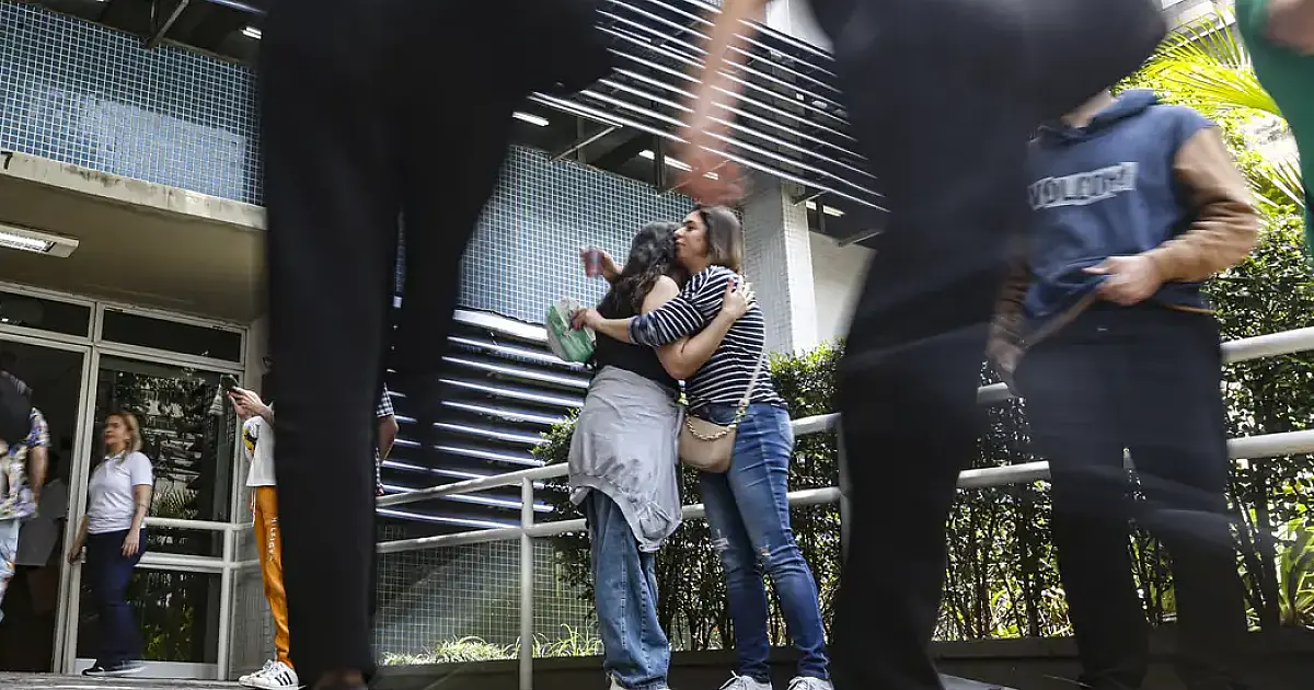 Enem 2025: saiba o que é permitido levar no primeiro dia de provas