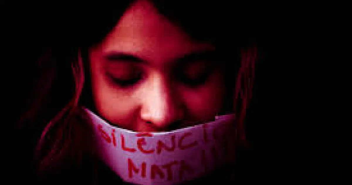 Mapa do Feminicídio mostra que 77% dos casos acontecem dentro de casa