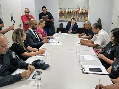 Autoridades discutem proteção de crianças e adolescentes no Carnaval de Corumbá