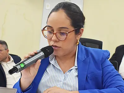 Hanna cobra dados sobre repasse do Programa Dinheiro Direto na Escola